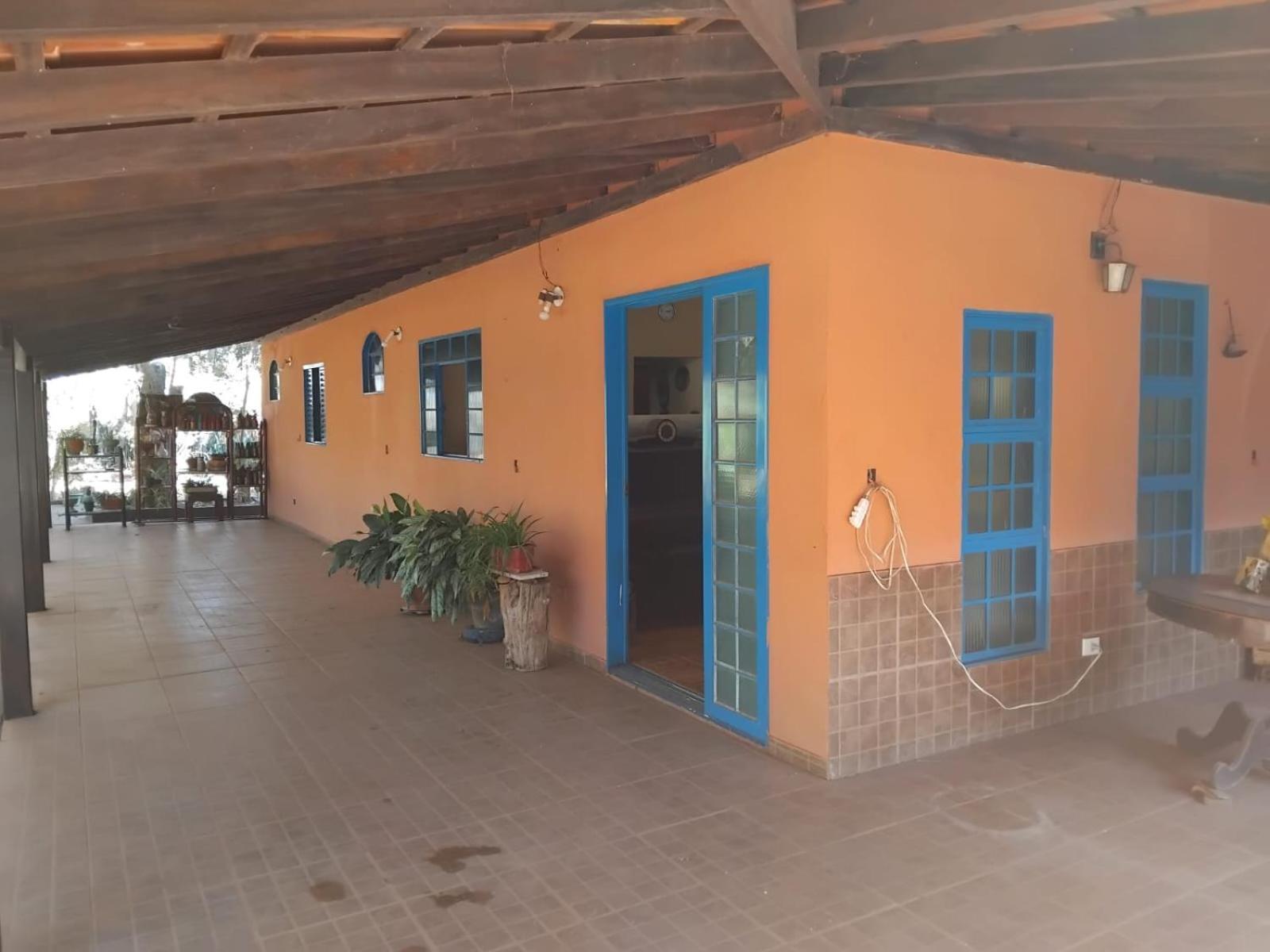 Sitio Bemtevi - Jockey Camping - Uberlandia Villa ภายนอก รูปภาพ