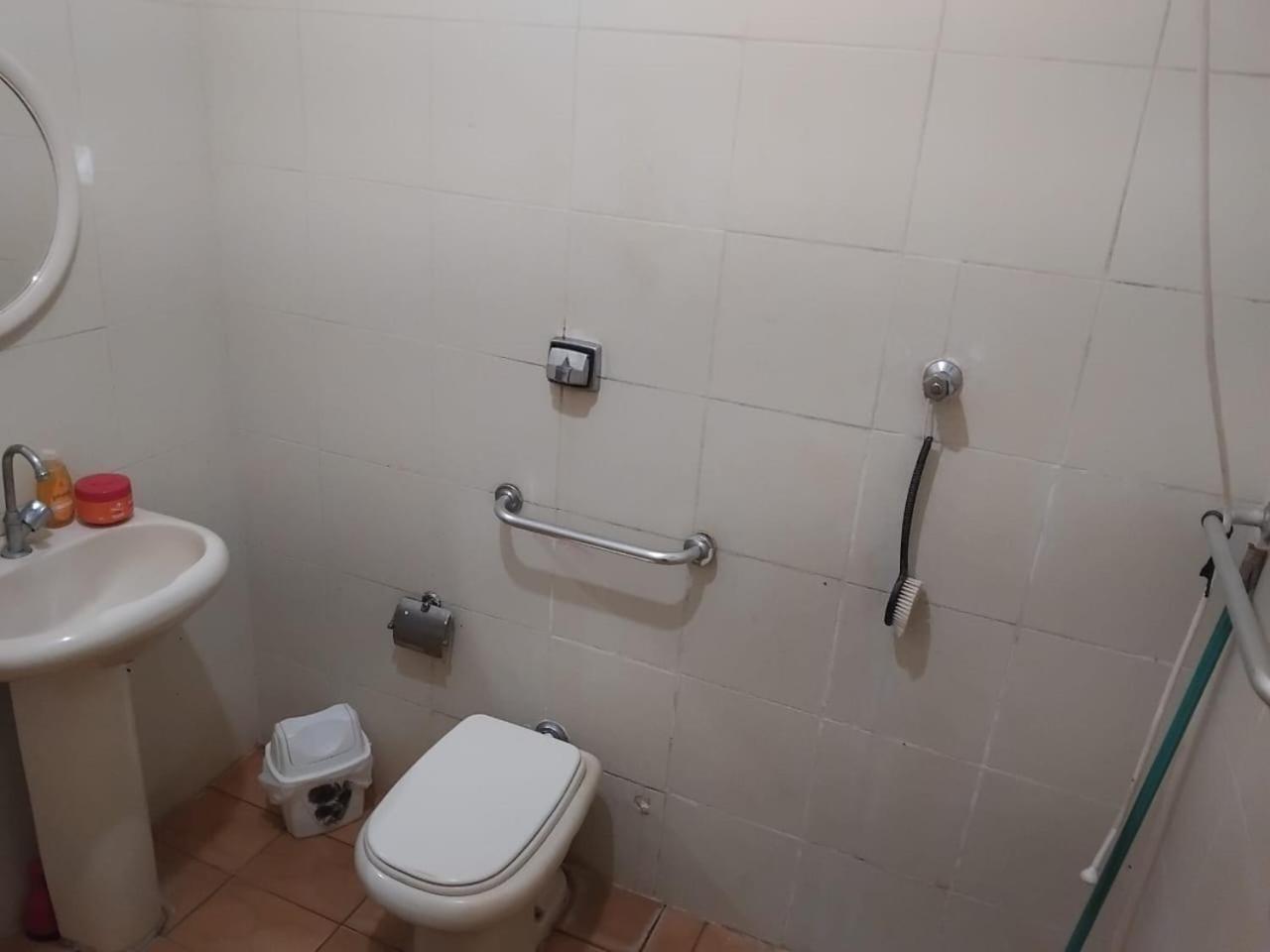 Sitio Bemtevi - Jockey Camping - Uberlandia Villa ภายนอก รูปภาพ