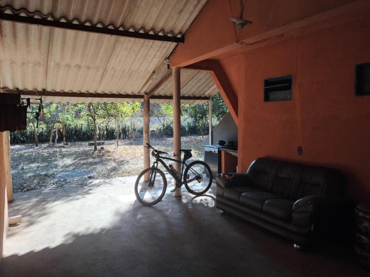 Sitio Bemtevi - Jockey Camping - Uberlandia Villa ภายนอก รูปภาพ